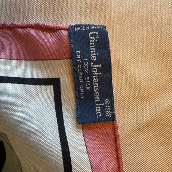 Ginnie Johansen 1987 Floral Patterned Silk Scarf - Picture 3 of 3